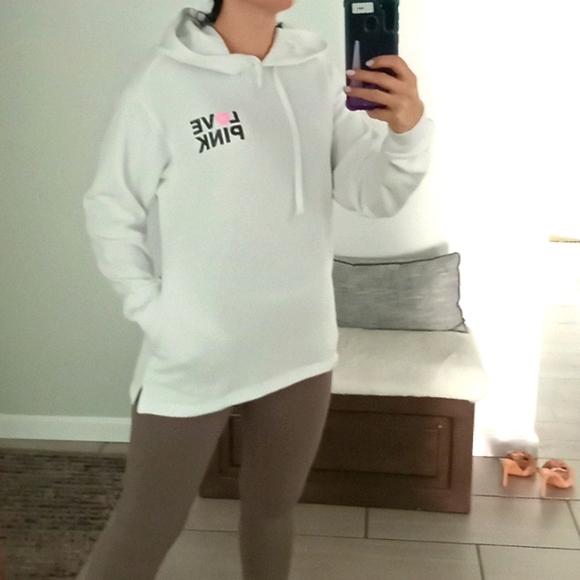 Pink Victoria Secret sweater - Picture 15 of 17